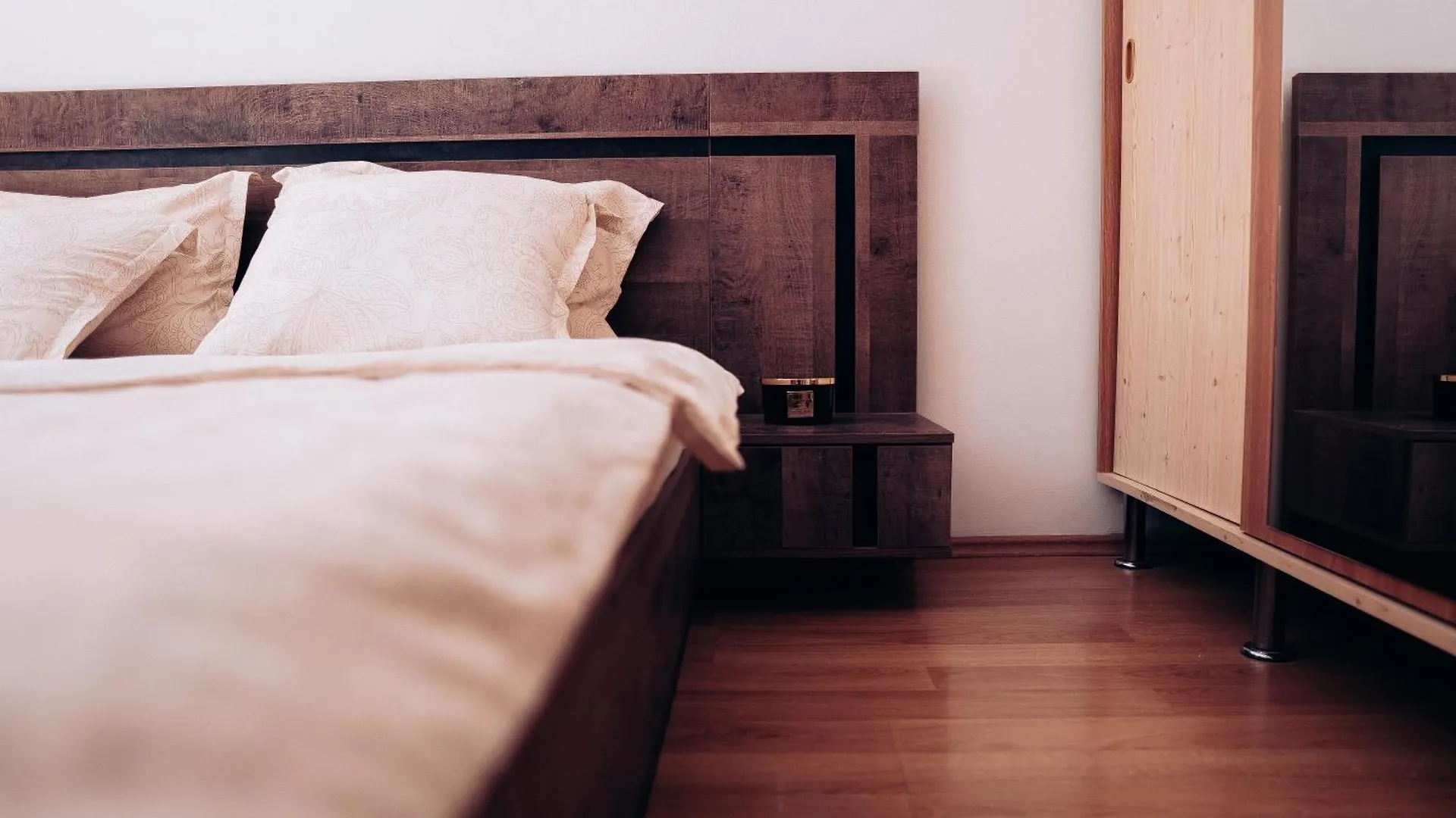 Getaway 2-Rooms Near The Lake Bucarest